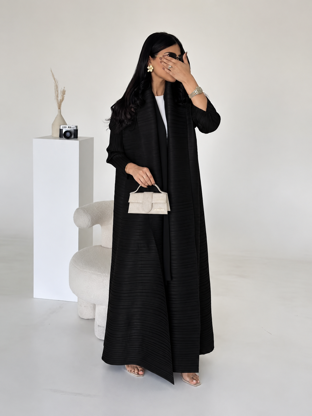 PLEATED ABAYA BLACK