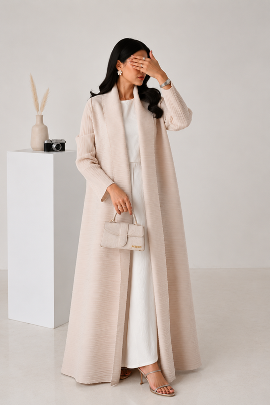 PLEATED ABAYA BONE
