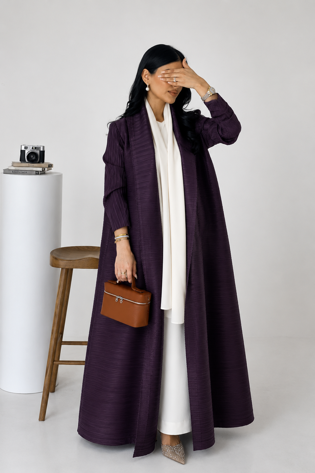 PLEATED ABAYA PLUM